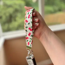 Load image into Gallery viewer, Fabric Keychain Wristlet