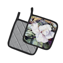 Load image into Gallery viewer, Magnolia Pot Holders - Set of 2 Decorative Kitchen Helpers | Made in the USA 8002PTHD