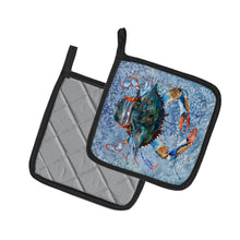 Load image into Gallery viewer, Crab Pot Holders - Set of 2 Decorative Kitchen Helpers | Made in the USA 8149PTHD