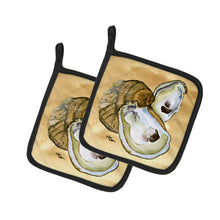 Load image into Gallery viewer, Oyster Pot Holders - Set of 2 Decorative Kitchen Helpers | Made in the USA 8160PTHD