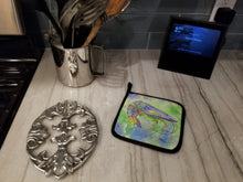 Load image into Gallery viewer, Shrimp Pot Holders - Set of 2 Decorative Kitchen Helpers | Made in the USA 8342PTHD