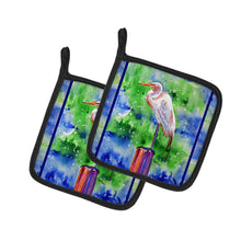 Load image into Gallery viewer, Egret Pot Holders - Set of 2 Decorative Kitchen Helpers | Made in the USA 8358PTHD