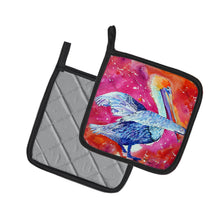 Load image into Gallery viewer, Pelican Pot Holders - Set of 2 Decorative Kitchen Helpers | Made in the USA 8360PTHD