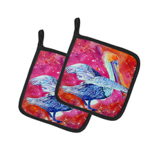 Load image into Gallery viewer, Pelican Pot Holders - Set of 2 Decorative Kitchen Helpers | Made in the USA 8360PTHD
