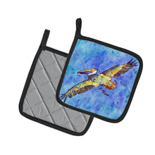 Load image into Gallery viewer, Pelican Pot Holders - Set of 2 Decorative Kitchen Helpers | Made in the USA 8377PTHD