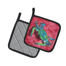 Load image into Gallery viewer, Crab Pot Holders - Set of 2 Decorative Kitchen Helpers | Made in the USA 8379PTHD