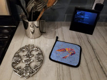 Load image into Gallery viewer, Shrimp Pot Holders - Set of 2 Decorative Kitchen Helpers | Made in the USA 8455PTHD