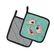 Load image into Gallery viewer, Oyster Pot Holders - Set of 2 Decorative Kitchen Helpers | Made in the USA 8463PTHD