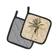 Load image into Gallery viewer, Palm Tree Pot Holders - Set of 2 Decorative Kitchen Helpers | Made in the USA 8482PTHD