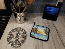 Load image into Gallery viewer, Palm Tree Pot Holders - Set of 2 Decorative Kitchen Helpers | Made in the USA 8551PTHD