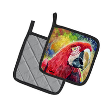 Load image into Gallery viewer, Bird - Parrot Pot Holders - Set of 2 Decorative Kitchen Helpers | Made in the USA 8607PTHD
