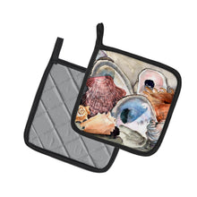 Load image into Gallery viewer, Sea Shells Pot Holders - Set of 2 Decorative Kitchen Helpers | Made in the USA 8619PTHD