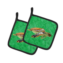 Load image into Gallery viewer, Turtle Pot Holders - Set of 2 Decorative Kitchen Helpers | Made in the USA 8675PTHD