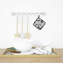 Load image into Gallery viewer, Clam Quahog Pot Holders - Set of 2 Decorative Kitchen Helpers | Made in the USA 8714PTHD