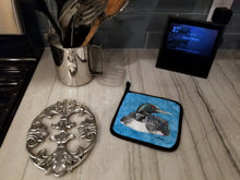 Load image into Gallery viewer, Loon Pot Holders - Set of 2 Decorative Kitchen Helpers | Made in the USA 8717PTHD