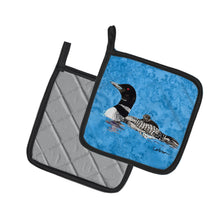 Load image into Gallery viewer, Momma and Baby Loon Pot Holders - Set of 2 Decorative Kitchen Helpers | Made in the USA 8718PTHD