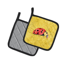 Load image into Gallery viewer, Lady Bug on Yellow Pot Holders - Set of 2 Decorative Kitchen Helpers | Made in the USA 8867PTHD