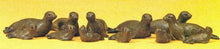 Load image into Gallery viewer, Preiser 20395 HO Scale Animals -- Seals