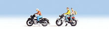Load image into Gallery viewer, Noch 45904 TT Scale Motorcyclists/Motorbikers -- 3 Bikers &amp; 2 Motorcycles