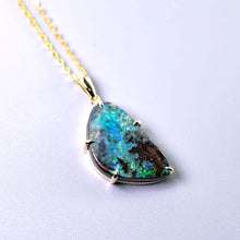 Load image into Gallery viewer, 9.08ct Australian Boulder Opal Pendant Necklace 14K Yellow Gold