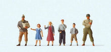 Load image into Gallery viewer, Preiser 10613 HO Scale Pedestrians -- US Soldiers w/Children