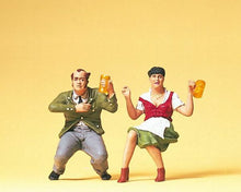 Load image into Gallery viewer, Preiser 45107 G Scale Pedestrians -- Couple Sitting In Beer Garden