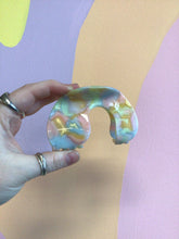 Load image into Gallery viewer, Organic Arch Hair Claw