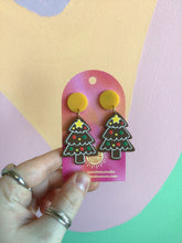 Load image into Gallery viewer, Holiday Earrings