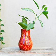Load image into Gallery viewer, Calliope Heart Vase - Fruit Punch