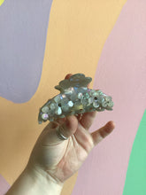 Load image into Gallery viewer, Appliqué Flower Hair Claws