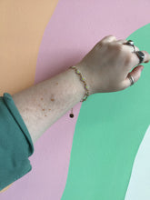 Load image into Gallery viewer, Daisy Chain Titanium Bracelet