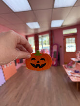 Load image into Gallery viewer, Spooky Samples