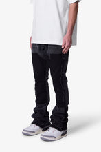 Load image into Gallery viewer, B118 Work Flare Denim - Black