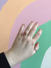 Load image into Gallery viewer, Dancing Gems Titanium Ring