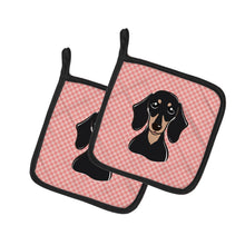 Load image into Gallery viewer, Checkerboard Pink Smooth Black and Tan Dachshund Pot Holders - Set of 2 - Heat-Resistant Kitchen Essentials BB1215PTHD