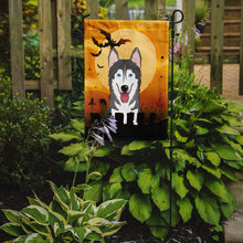 Load image into Gallery viewer, Halloween Alaskan Malamute Garden Flag – Decorative Outdoor Yard Flag BB1776GF