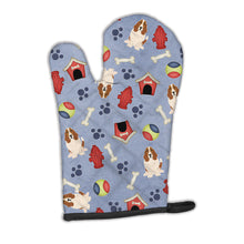 Load image into Gallery viewer, Dog House Collection Basset Hound Oven Mitt BB2634OVMT