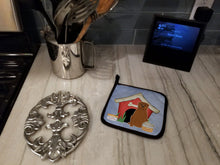 Load image into Gallery viewer, Dog House Collection Dogue de Bourdeaux Pot Holders - Set of 2 - Heat-Resistant Kitchen Essentials BB2827PTHD