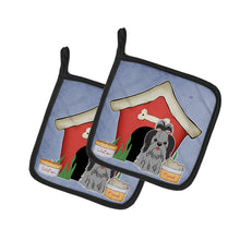 Load image into Gallery viewer, Dog House Collection Shih Tzu Black Silver Pot Holders - Set of 2 - Heat-Resistant Kitchen Essentials BB2843PTHD