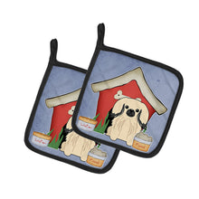 Load image into Gallery viewer, Dog House Collection Pekingnese Cream Pot Holders - Set of 2 - Heat-Resistant Kitchen Essentials BB2860PTHD