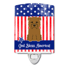 Load image into Gallery viewer, Patriotic USA Glen of Imal Tan Ceramic Night Light BB3055CNL