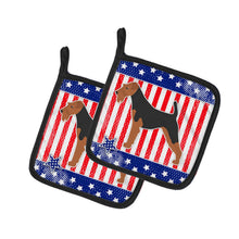 Load image into Gallery viewer, USA Patriotic Welsh Terrier Pot Holders - Set of 2 - Heat-Resistant Kitchen Essentials BB3285PTHD