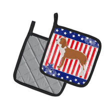 Load image into Gallery viewer, USA Patriotic Spanish Hound Pot Holders - Set of 2 - Heat-Resistant Kitchen Essentials BB3291PTHD
