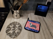Load image into Gallery viewer, USA Patriotic Bearded Collie Pot Holders - Set of 2 - Heat-Resistant Kitchen Essentials BB3317PTHD