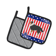 Load image into Gallery viewer, USA Patriotic Sheltie/Shetland Sheepdog Pot Holders - Set of 2 - Heat-Resistant Kitchen Essentials BB3330PTHD