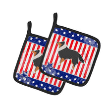 Load image into Gallery viewer, USA Patriotic Sheltie/Shetland Sheepdog Pot Holders - Set of 2 - Heat-Resistant Kitchen Essentials BB3330PTHD