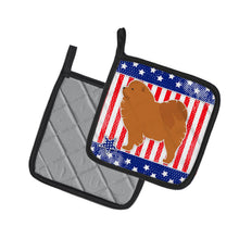 Load image into Gallery viewer, USA Patriotic Chow Chow Pot Holders - Set of 2 - Heat-Resistant Kitchen Essentials BB3351PTHD