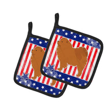 Load image into Gallery viewer, USA Patriotic Chow Chow Pot Holders - Set of 2 - Heat-Resistant Kitchen Essentials BB3351PTHD