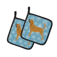 Load image into Gallery viewer, Winter Snowflake Bloodhound Pot Holders - Set of 2 - Heat-Resistant Kitchen Essentials BB3484PTHD
