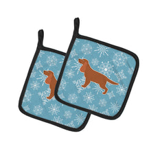 Load image into Gallery viewer, Winter Snowflake English Cocker Spaniel Pot Holders - Set of 2 - Heat-Resistant Kitchen Essentials BB3512PTHD